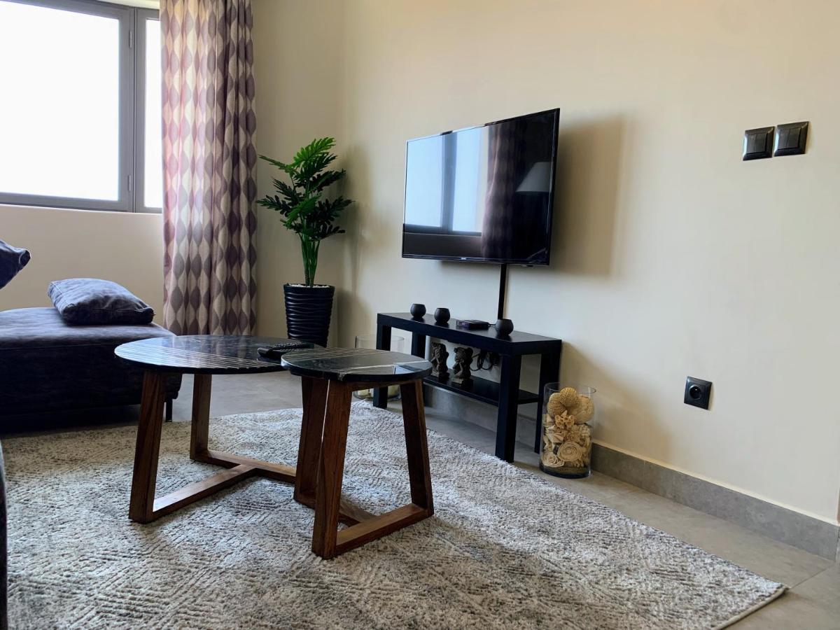 Moderne, Lumineux & Spacieux Avec Balcon -Central -Wifi-Smart Tv-Clim Marrakesh Eksteriør bilde