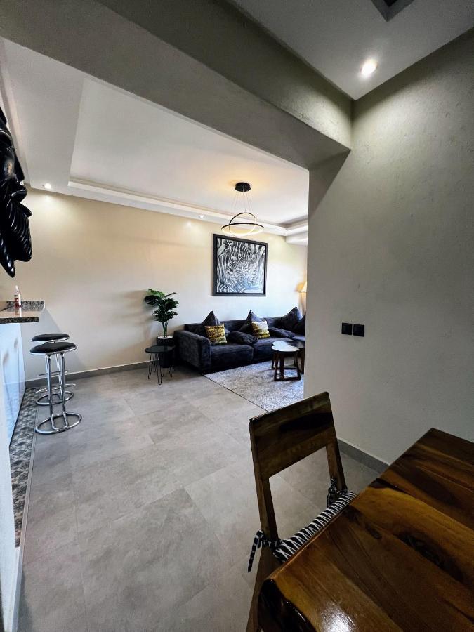 Moderne, Lumineux & Spacieux Avec Balcon -Central -Wifi-Smart Tv-Clim Marrakesh Eksteriør bilde